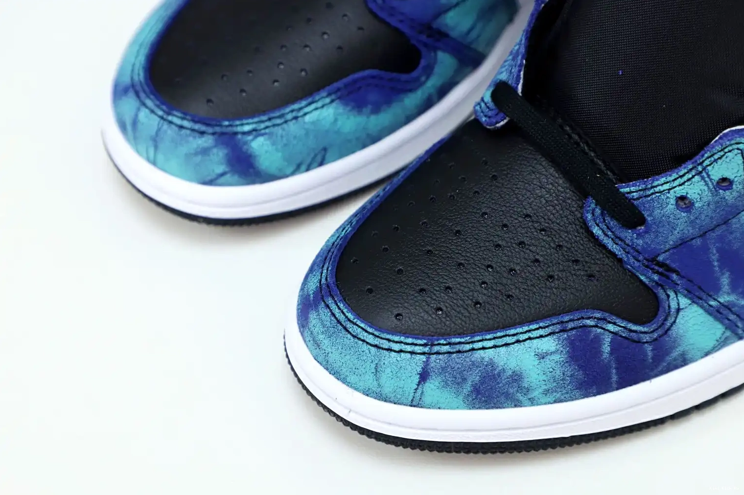 Kimikick Jordan  Air Tie-Dye 1 OG High 0805